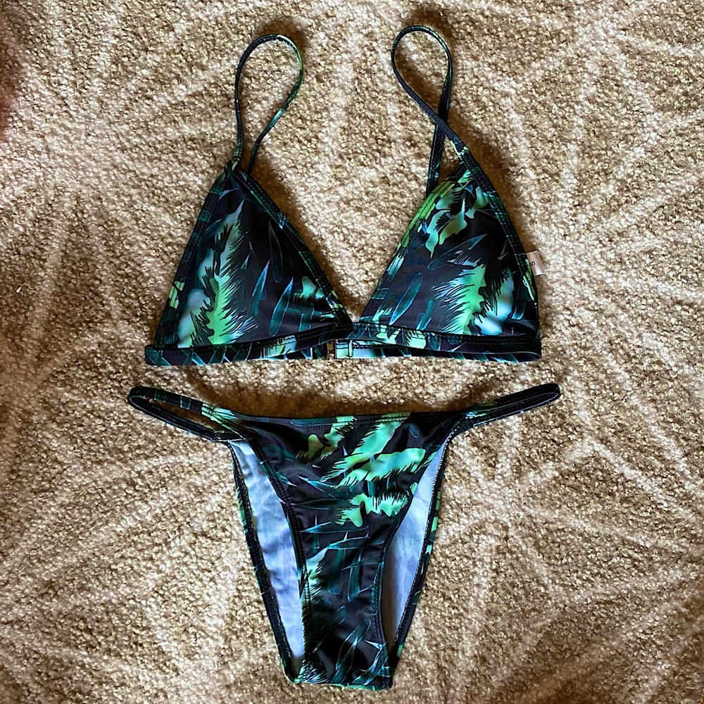 Tropical Palm Leaf Bikini Set